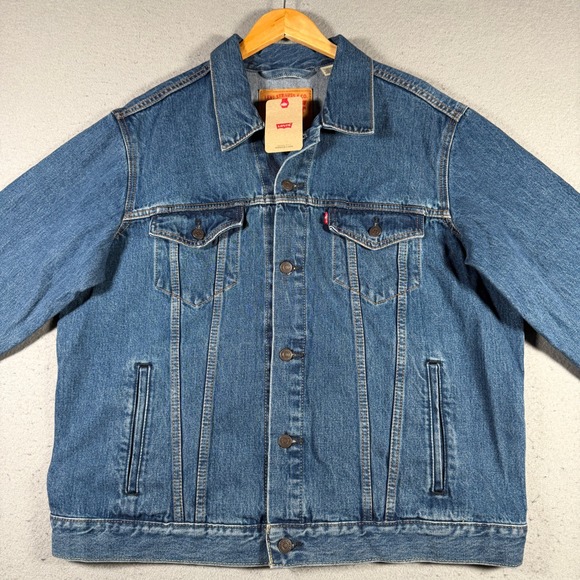 Levis Trucker Jacket Mens XL Blue Denim AAPI Night 2024 Thuy 72334-0130 NWT - Picture 3 of 15